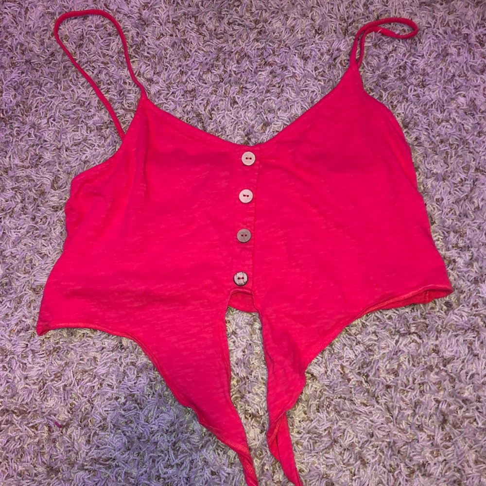 tank top crop top